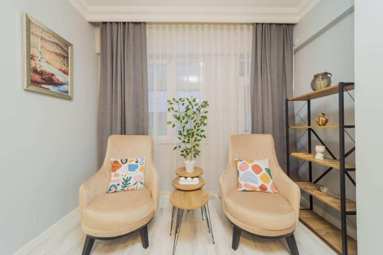 Vibrant Flat With Lovely Balcony In Muratpasa อันตัลยา ภายนอก รูปภาพ