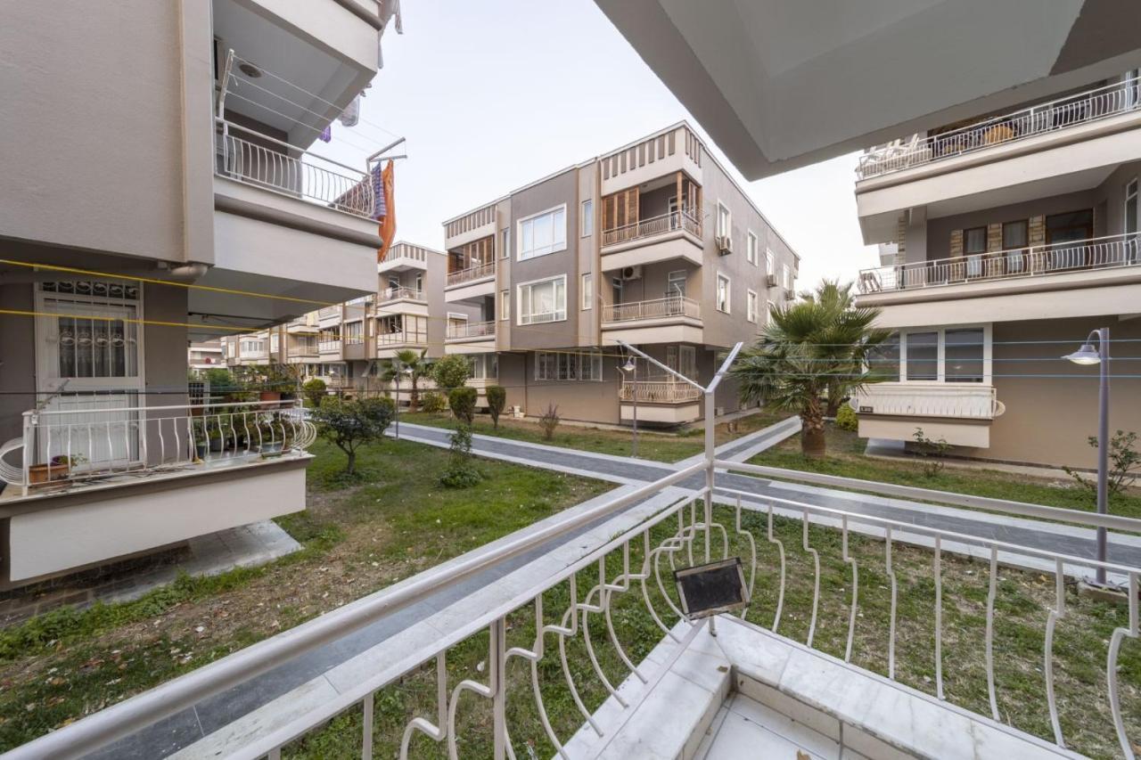 Vibrant Flat With Lovely Balcony In Muratpasa อันตัลยา ภายนอก รูปภาพ